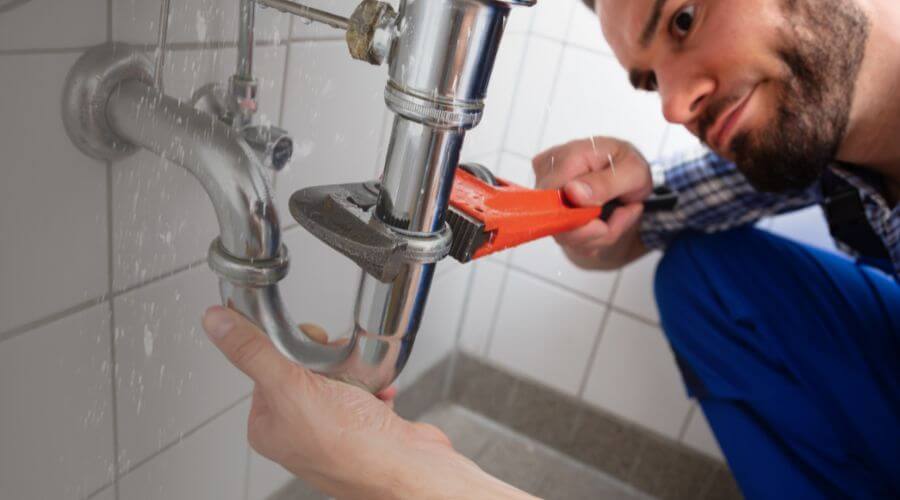 Professional same day plumber services in Andalusia, IL
